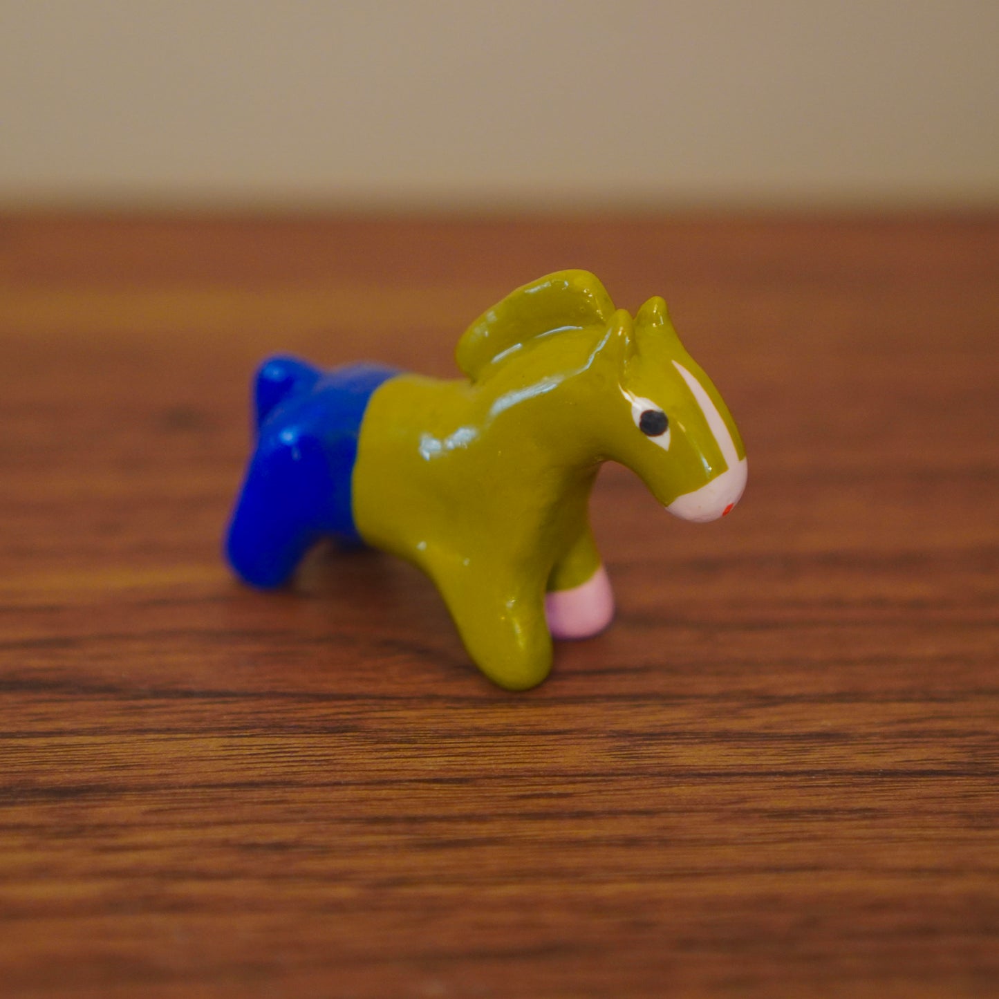 jeans horse figurine