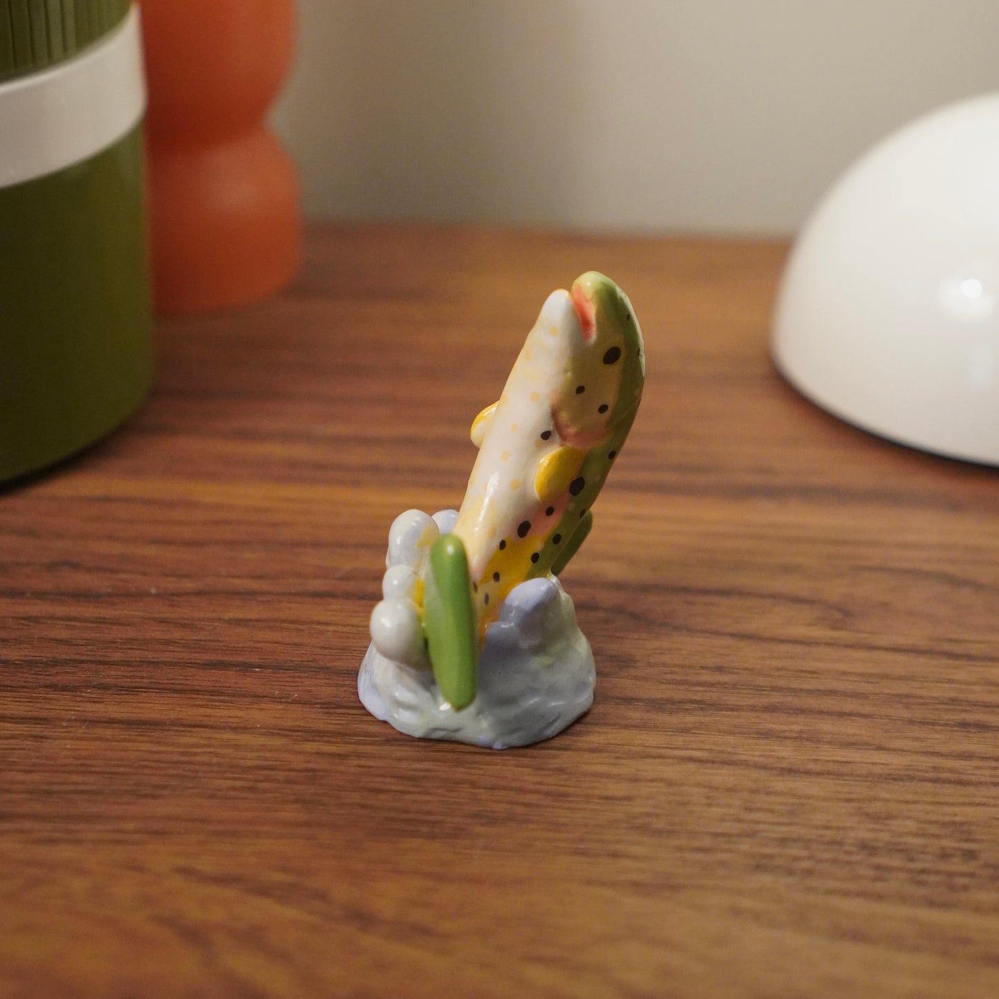 jumping trout figurine